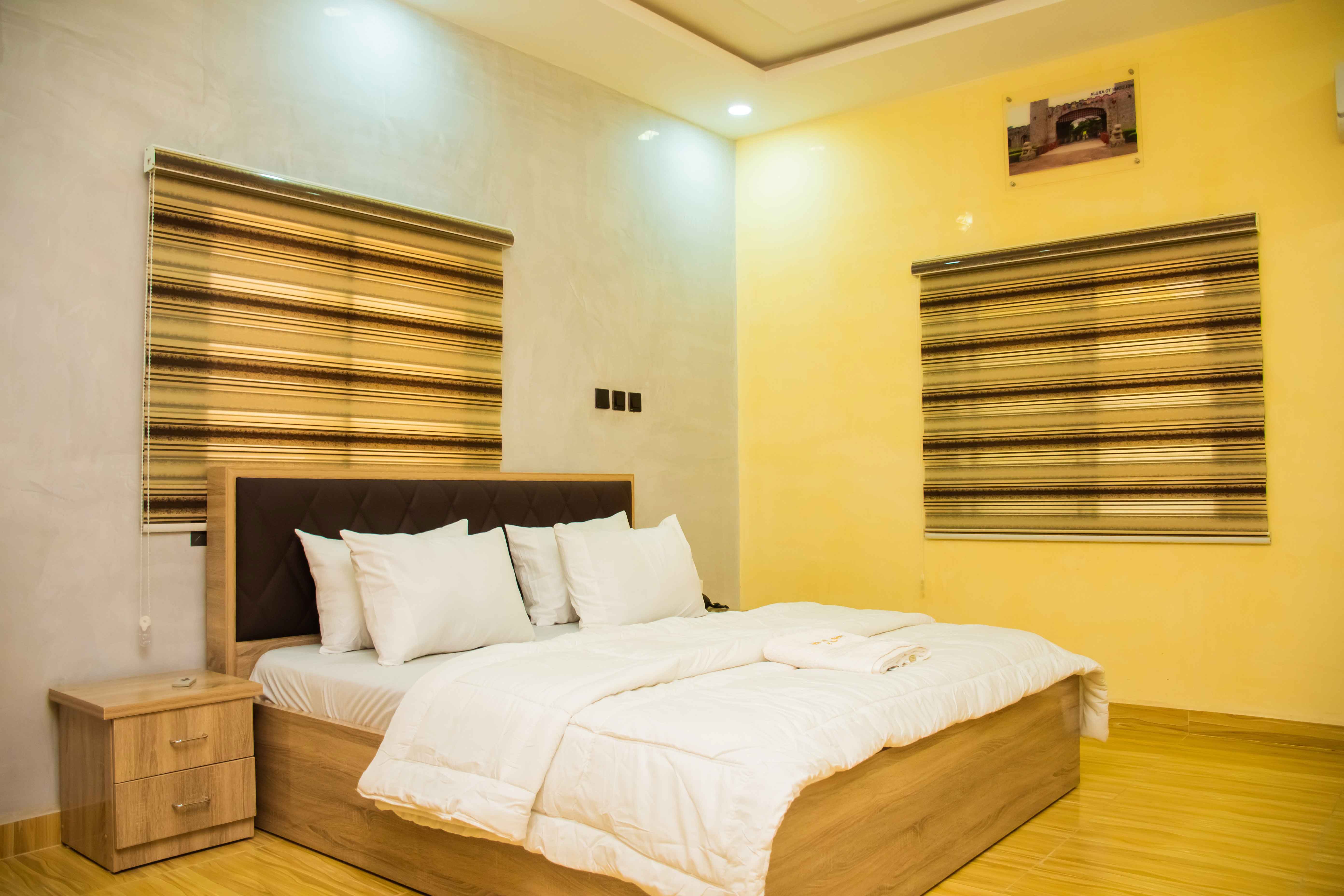 liberation-suite-hotel-smart-room